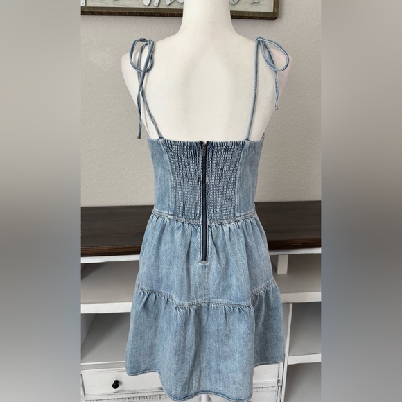 New Alice & Olivia Jeans Denim Dress Shanti Mini Tiered Women's Size 6 B - Picture 5 of 10